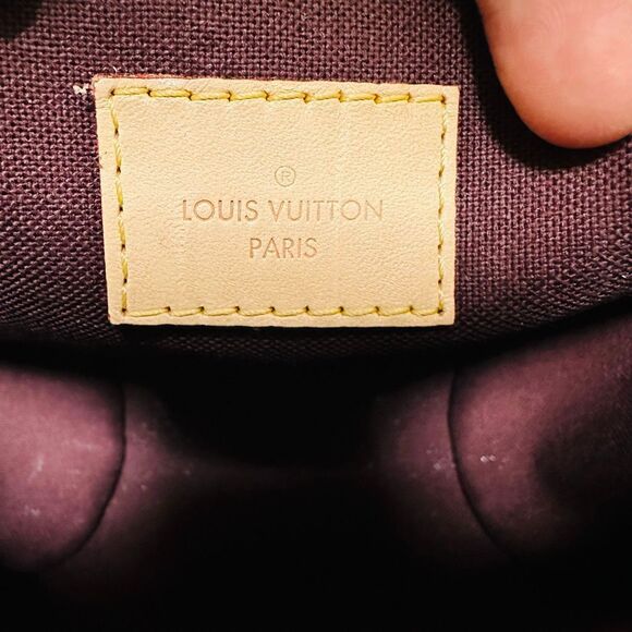 Louis Vuitton Saint Cloud NM - Picture 15 of 16